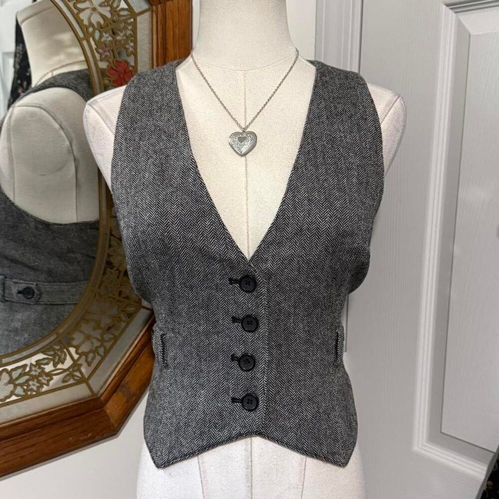 Ann Taylor Loft Grey Herringbone Sleeveless V Neck Wool Blend Button Down Vest